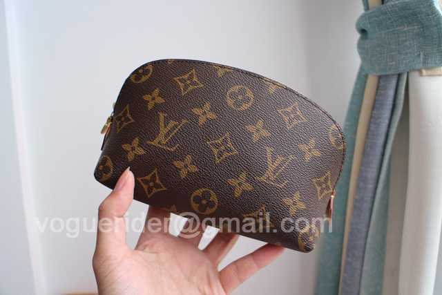 M47515 Cosmetic Bag 17 M47515 Cosmetic Bag 17