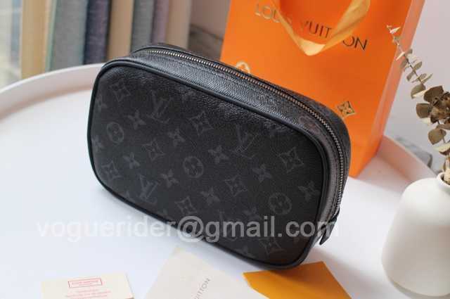M43384 Cosmetic Bag 21 M43384 Cosmetic Bag 21
