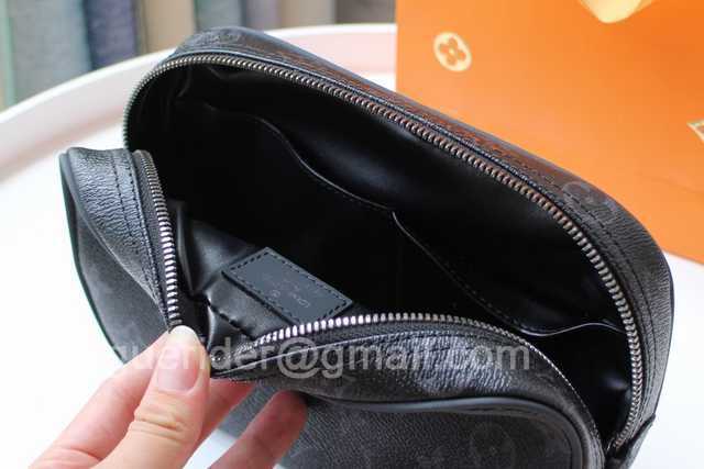 M43384 Cosmetic Bag 21 M43384 Cosmetic Bag 21