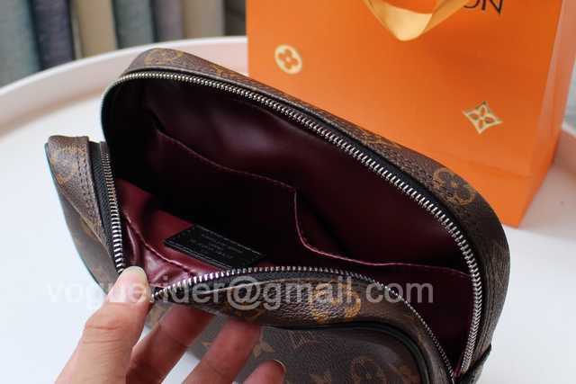 M43384 Cosmetic Bag 21 M43384 Cosmetic Bag 21