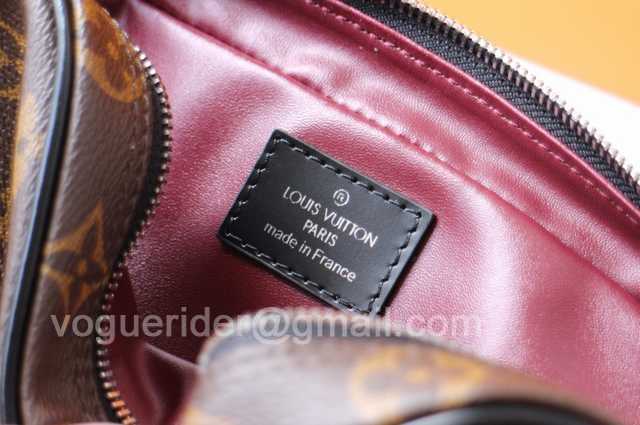 M43384 Cosmetic Bag 21 M43384 Cosmetic Bag 21