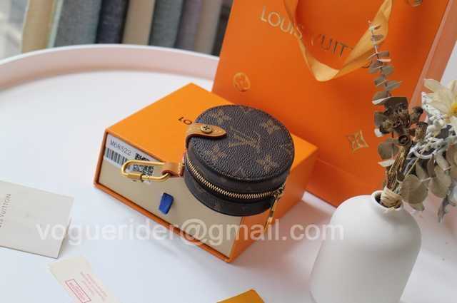 M68524 Coin Purse M68524 Coin Purse