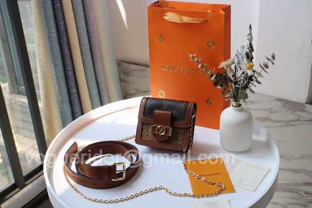M68621 Dauphine BB 12 Belt Bag M68621 Dauphine BB 12 Belt Bag