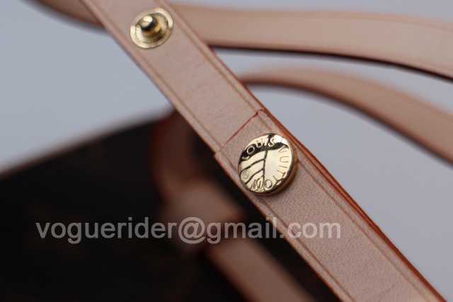 M51855 Belt Bag 17 M51855 Belt Bag 17