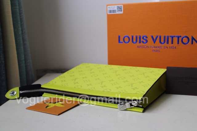 M61692 Pochette Voyage 26 M61692 Pochette Voyage 26