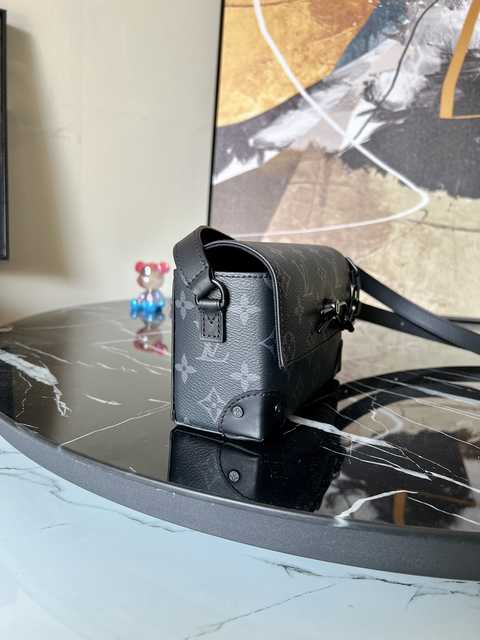 M81783 Steamer 18 M81783 Steamer 18