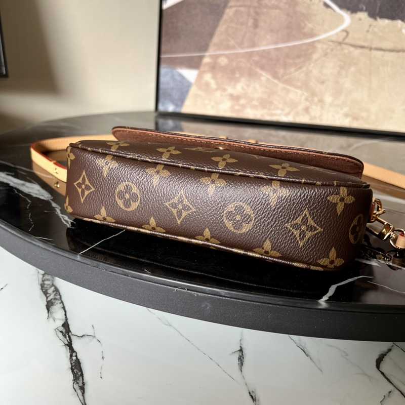 M81911 Wallet On Chain Ivy 23 M81911 Wallet On Chain Ivy 23