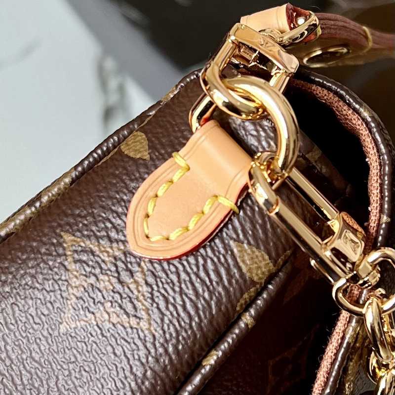 M81911 Wallet On Chain Ivy 23 M81911 Wallet On Chain Ivy 23