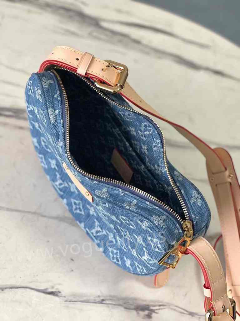 M46856 Croissant MM 21 M46856 Croissant MM 21