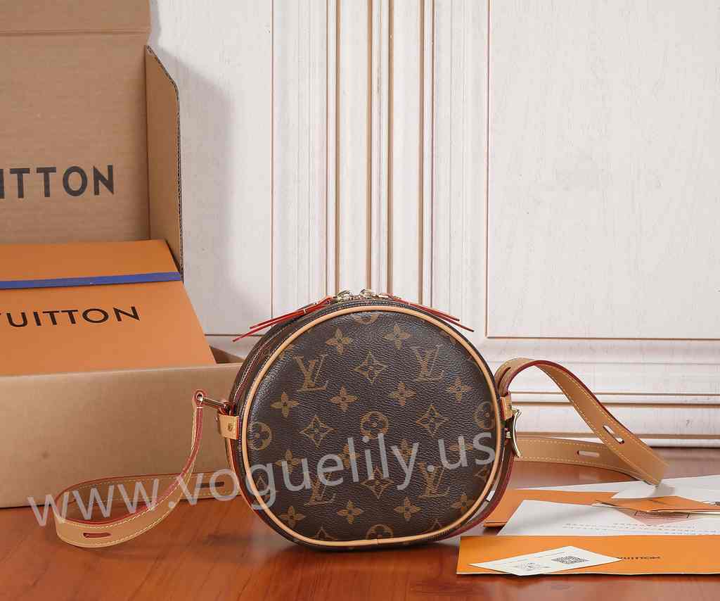 M45578 Boite Chapeau Souple 18 M45578 Boite Chapeau Souple 18