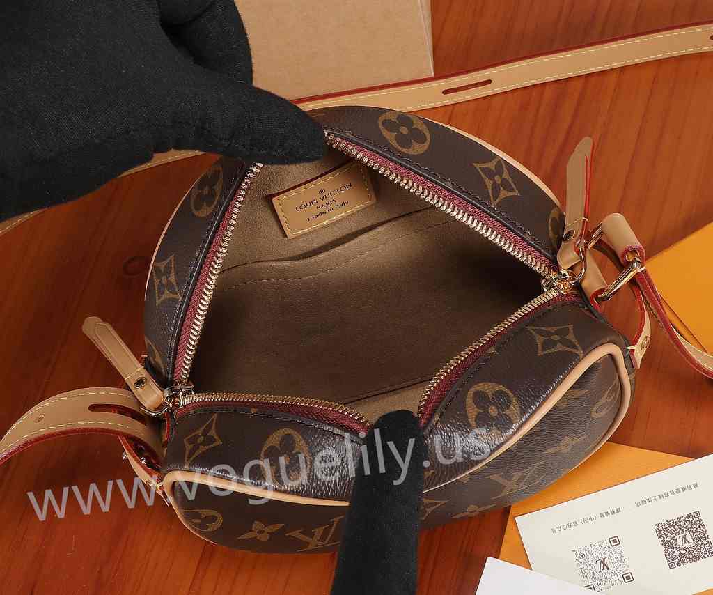 M45578 Boite Chapeau Souple 18 M45578 Boite Chapeau Souple 18