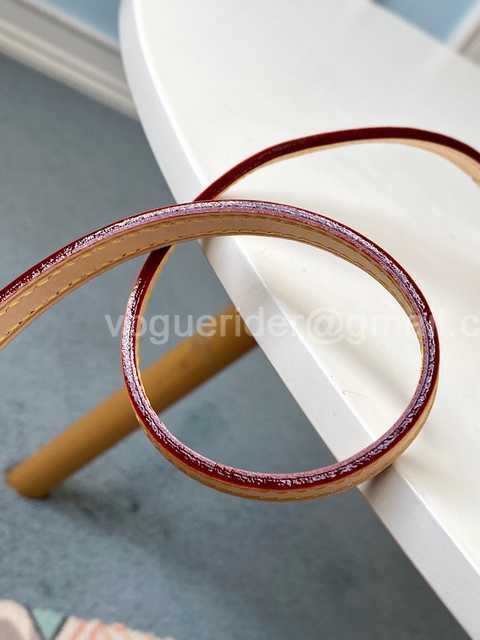 M40712 M40712