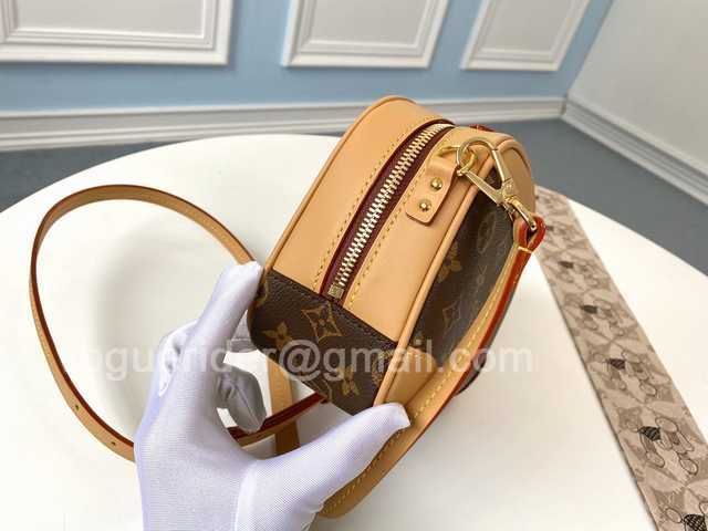 M45528 Mini Luggage 22 M45528 Mini Luggage 22