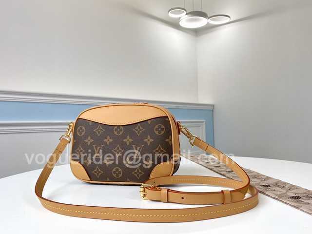 M45528 Mini Luggage 22 M45528 Mini Luggage 22
