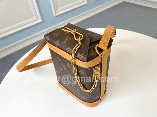 M61111 Chalk 22 M61111 Chalk 22
