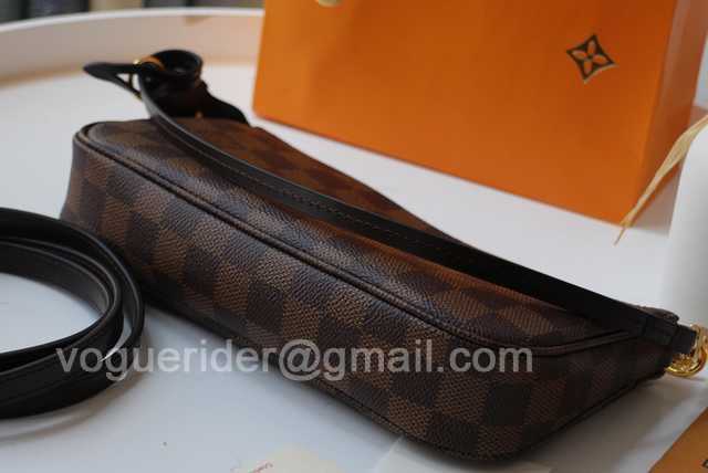 M40712 M40712