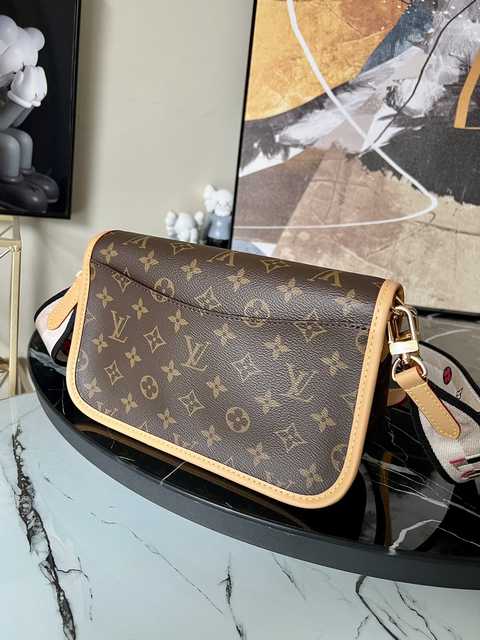 M45985 Diane 25 M45985 Diane 25
