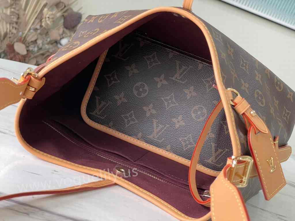 M46203 CarryAll 29 M46203 CarryAll 29