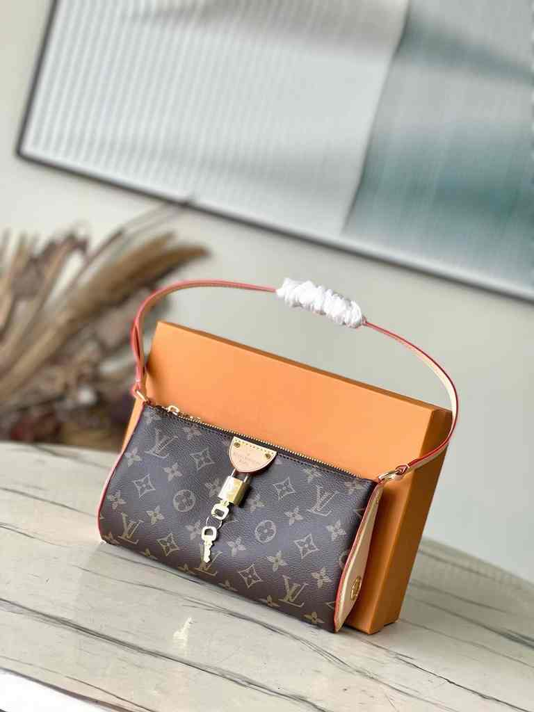 M47123 Pochette Tirette 22