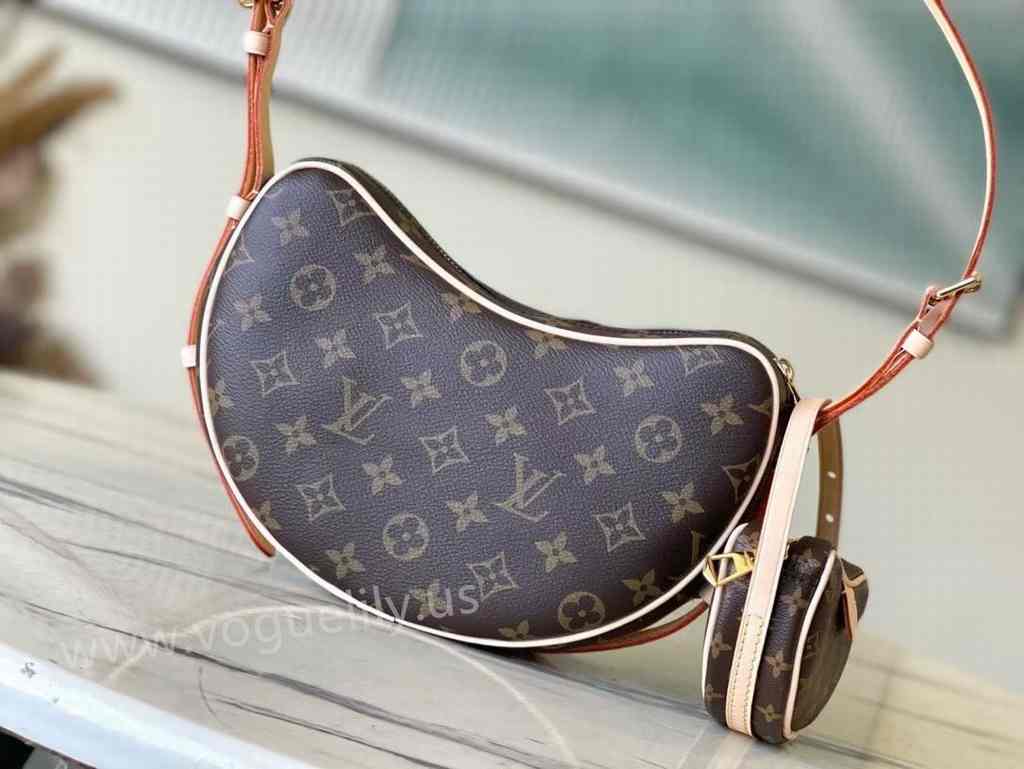 M46828 Croissant MM 21 M46828 Croissant MM 21