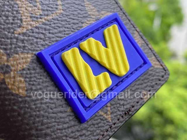 M45787 Passport Holder M45787 Passport Holder