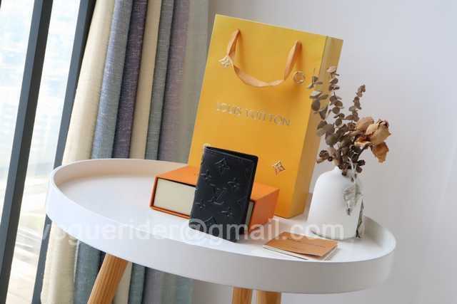 M80508 Passport Holder M80508 Passport Holder