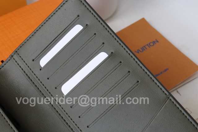 M80503 Brazza 19 M80503 Brazza 19