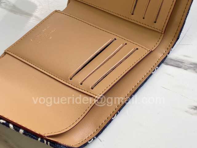 M80211 Victorine M80211 Victorine