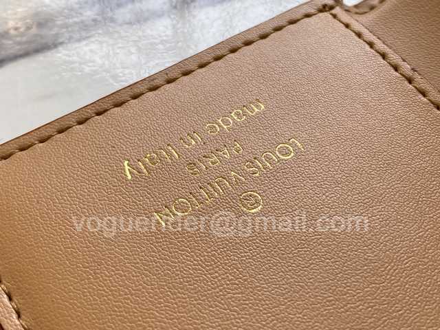 M80211 Victorine M80211 Victorine