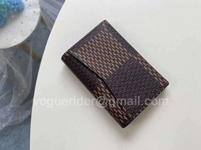 N60391 Passport Holder N60391 Passport Holder