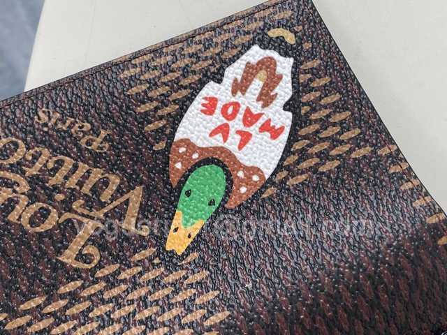 N60391 Passport Holder N60391 Passport Holder