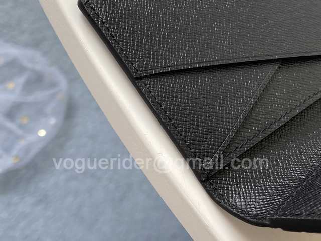 N60391 Passport Holder N60391 Passport Holder