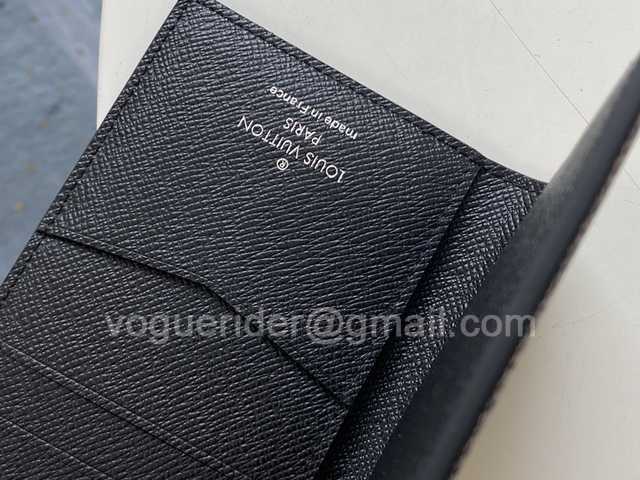 N60391 Passport Holder N60391 Passport Holder
