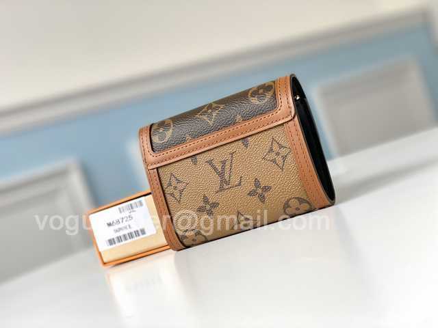 M68725 Dauphine M68725 Dauphine