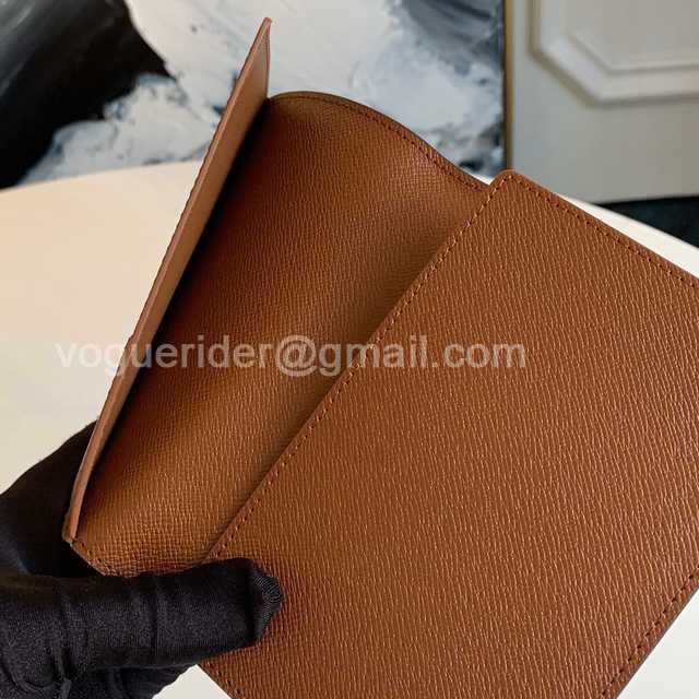 M64411 Passport Holder M64411 Passport Holder