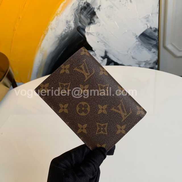 M64411 Passport Holder M64411 Passport Holder