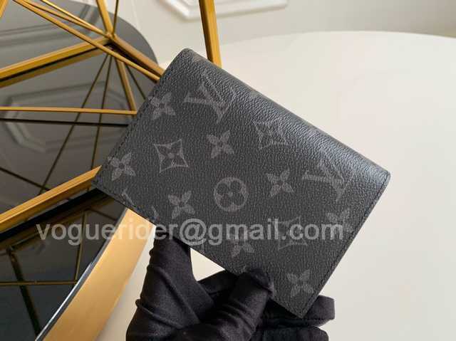 M64411 Passport Holder M64411 Passport Holder