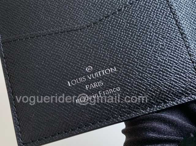M64411 Passport Holder M64411 Passport Holder