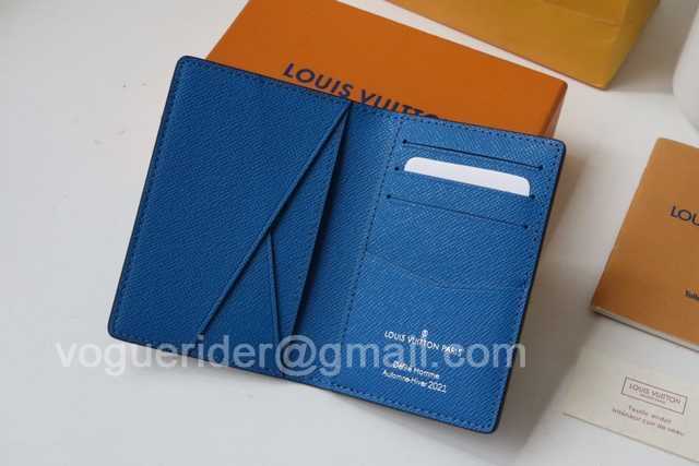 M80798 Passport Holder M80798 Passport Holder