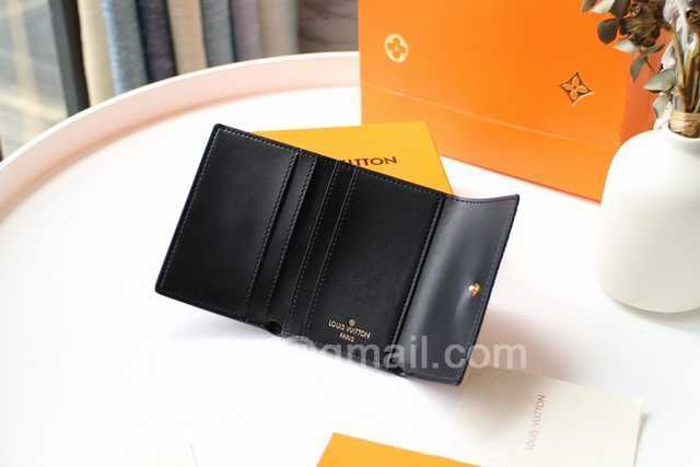 M68704 Micro Black M68704 Micro Black
