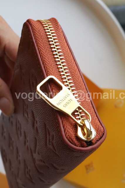 M80548 LV X NBA Zippy Vertical M80548 LV X NBA Zippy Vertical