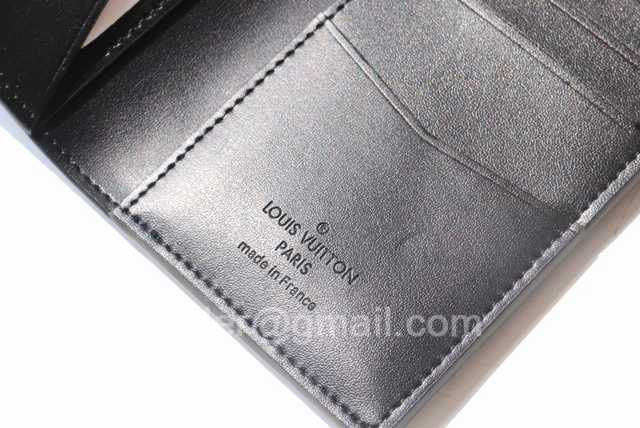 M69044 Passport Holder M69044 Passport Holder