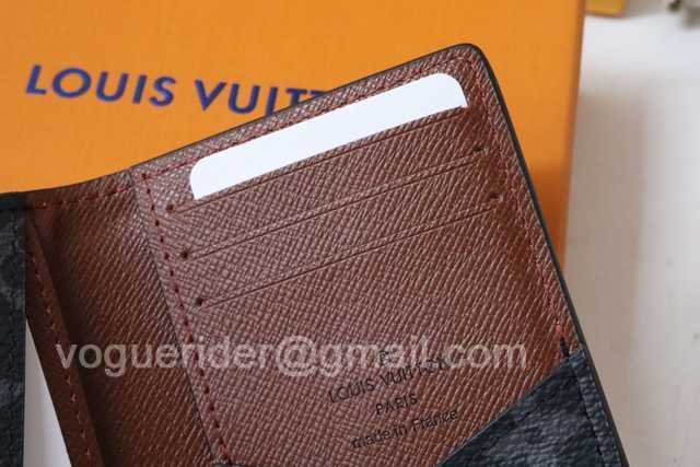 M80767 Passport Holder M80767 Passport Holder