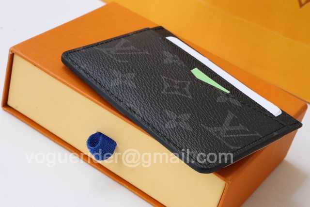 M60166 Neo Card Holder M60166 Neo Card Holder
