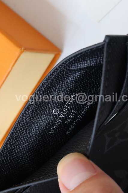 M60166 Neo Card Holder M60166 Neo Card Holder