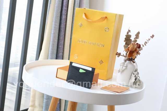 M60166 Neo Card Holder M60166 Neo Card Holder