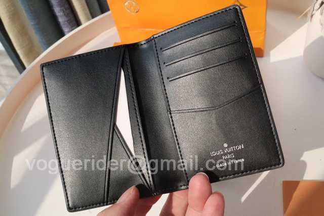 N60441 Passport Holder N60441 Passport Holder