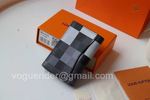 N63144 Passport Holder N63144 Passport Holder