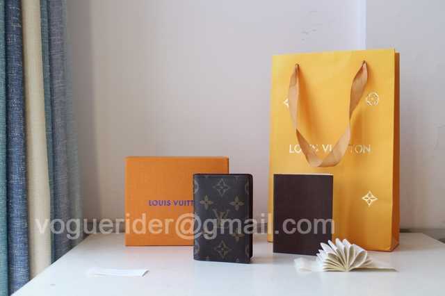 N63144 Passport Holder N63144 Passport Holder