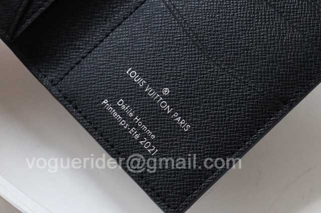 M80170 Passport Holder M80170 Passport Holder